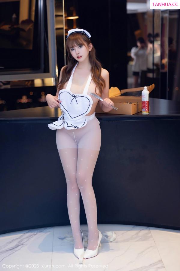 张思允  [XiuRen]高清写真图 2023.05.26 No.6807 张思允Nice 丰腴美臀第11张图片